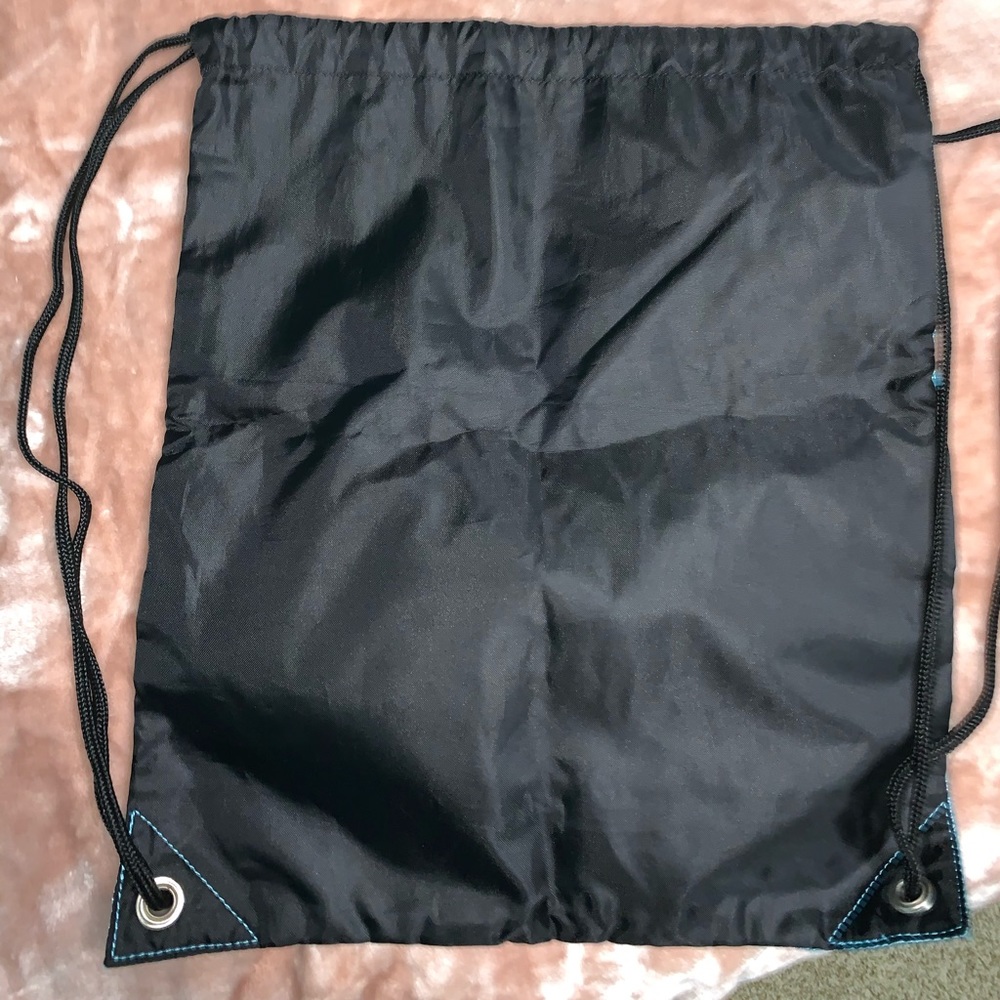 Reebok Drawstring w/ Zipper - Picture 2 of 4